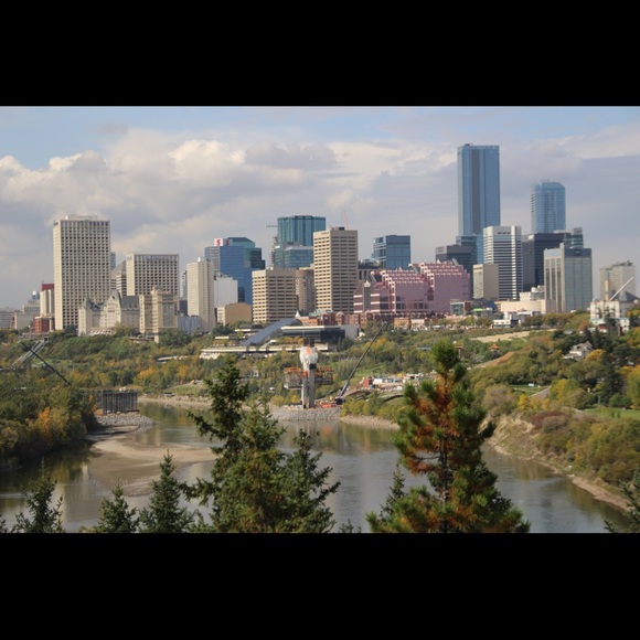 Hi I’m Anton, Bundle 2 or more items & get 20% off - Picture 2 of 4